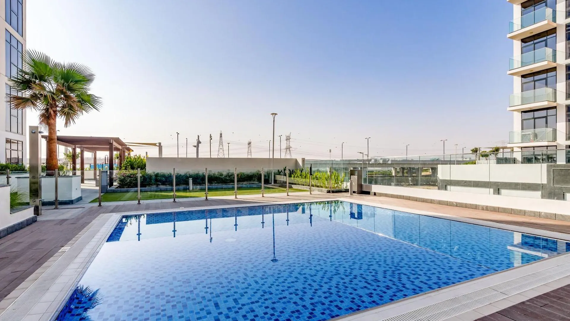 Globalstay Azizi Riviera 48 Dubai