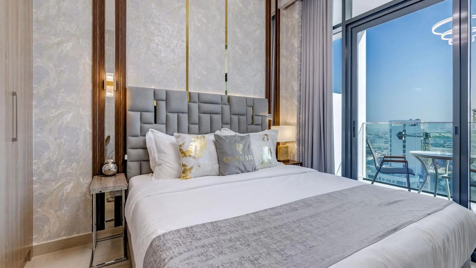 Globalstay Azizi Riviera 48 Dubai 0*,